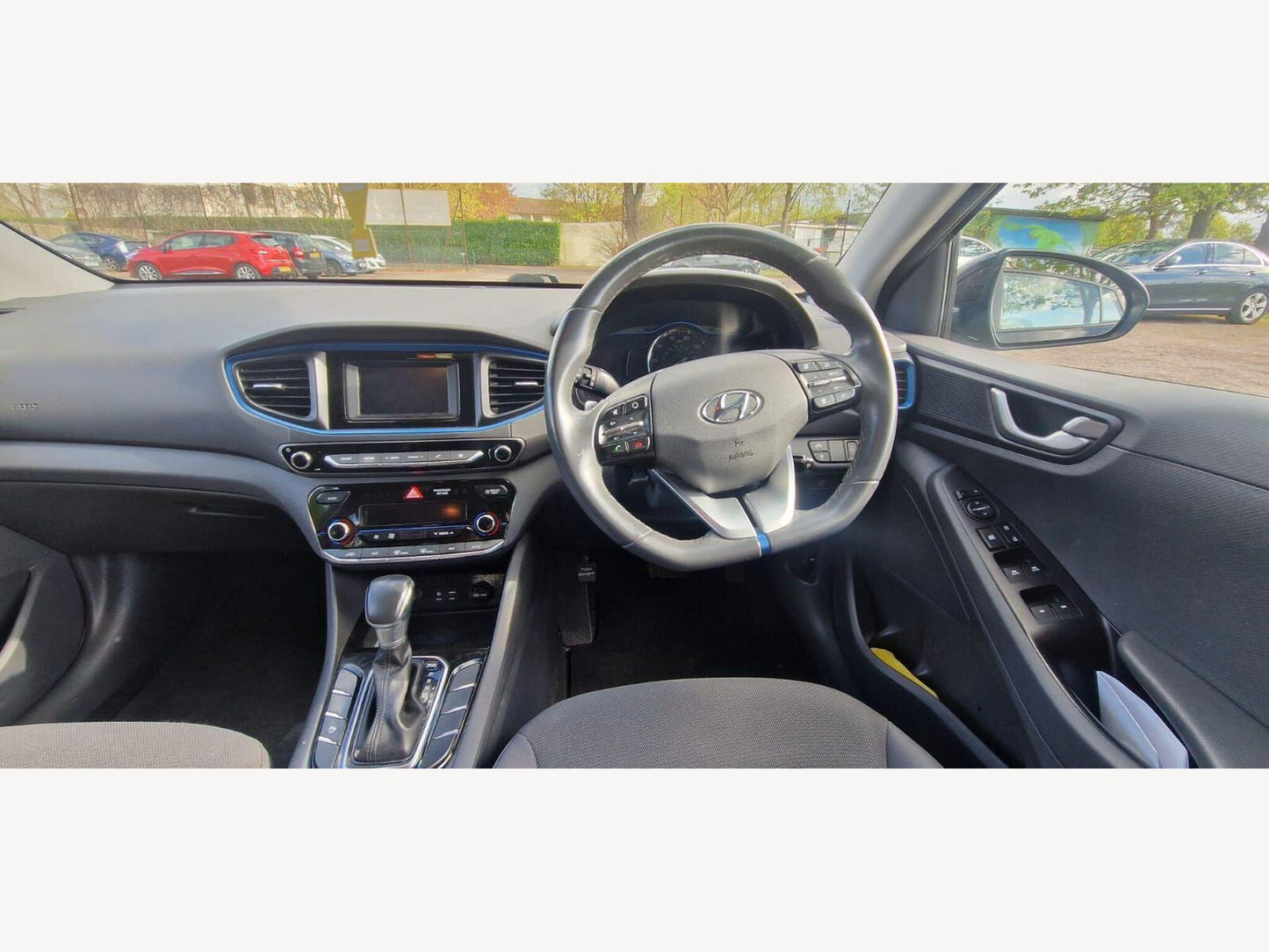 Hyundai IONIQ