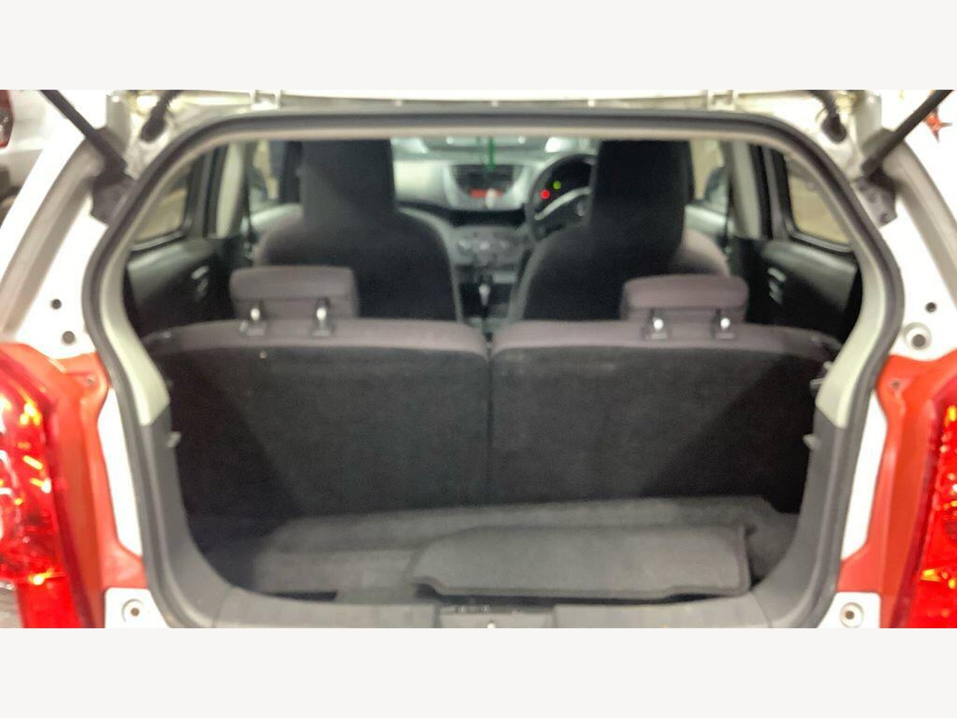 Nissan Pixo