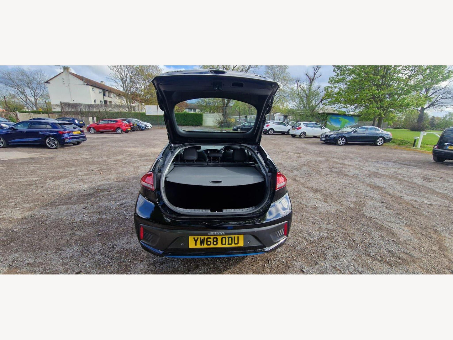 Hyundai IONIQ