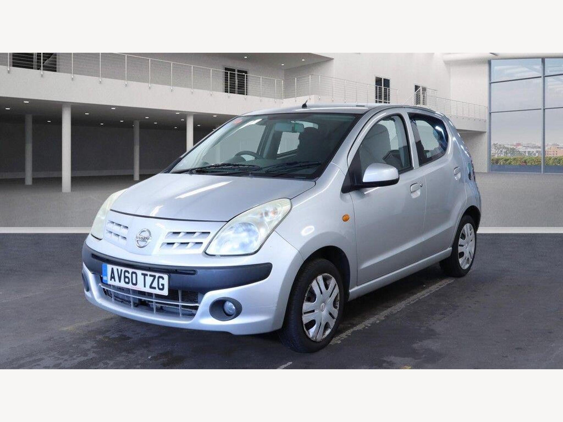 Nissan Pixo
