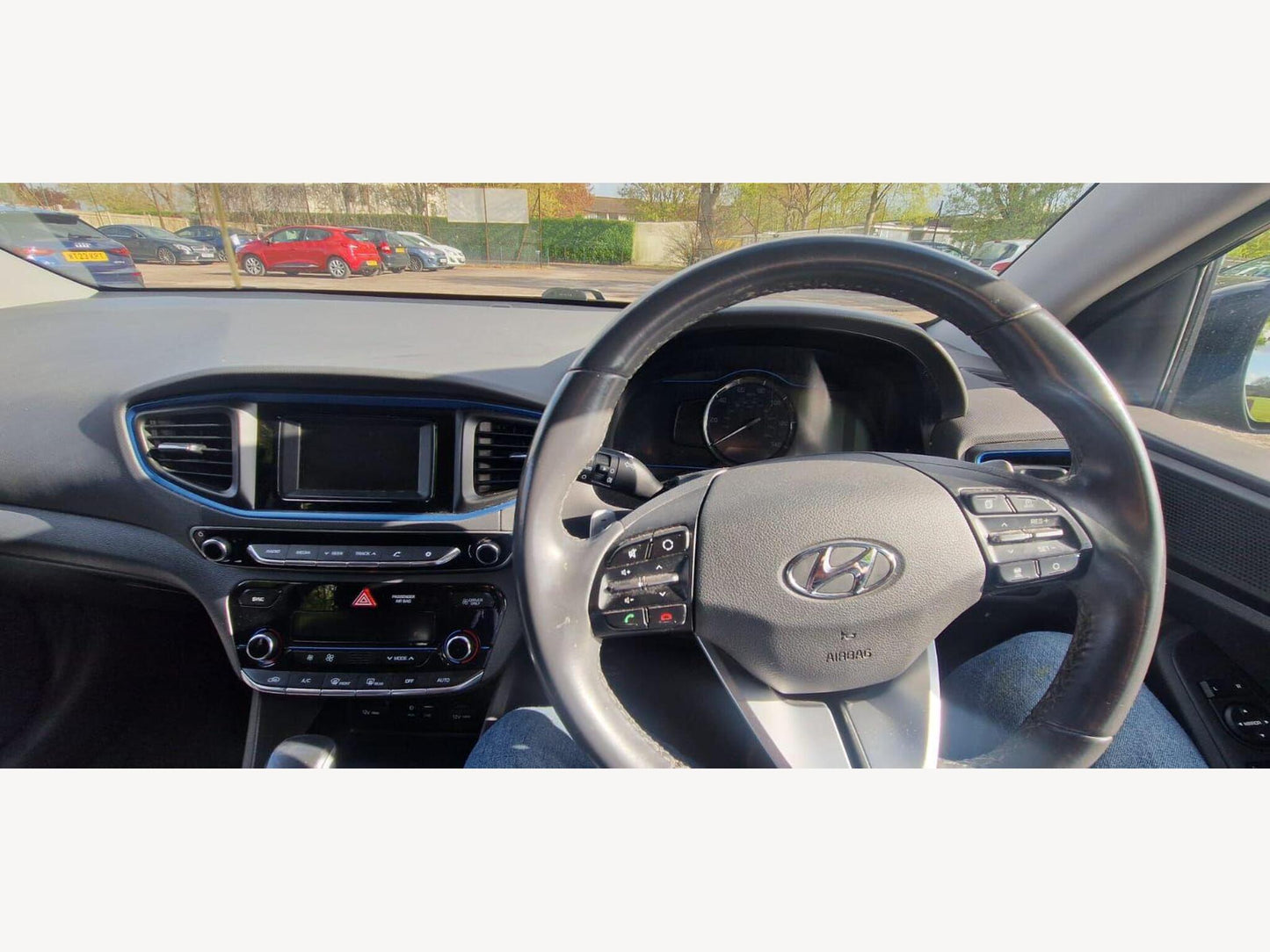 Hyundai IONIQ
