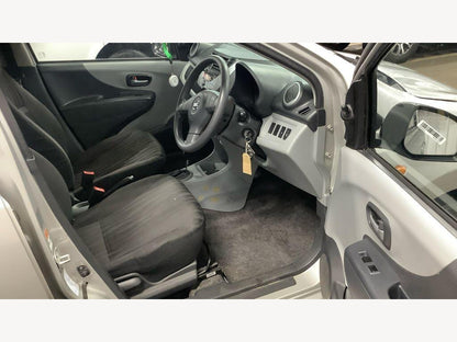 Nissan Pixo
