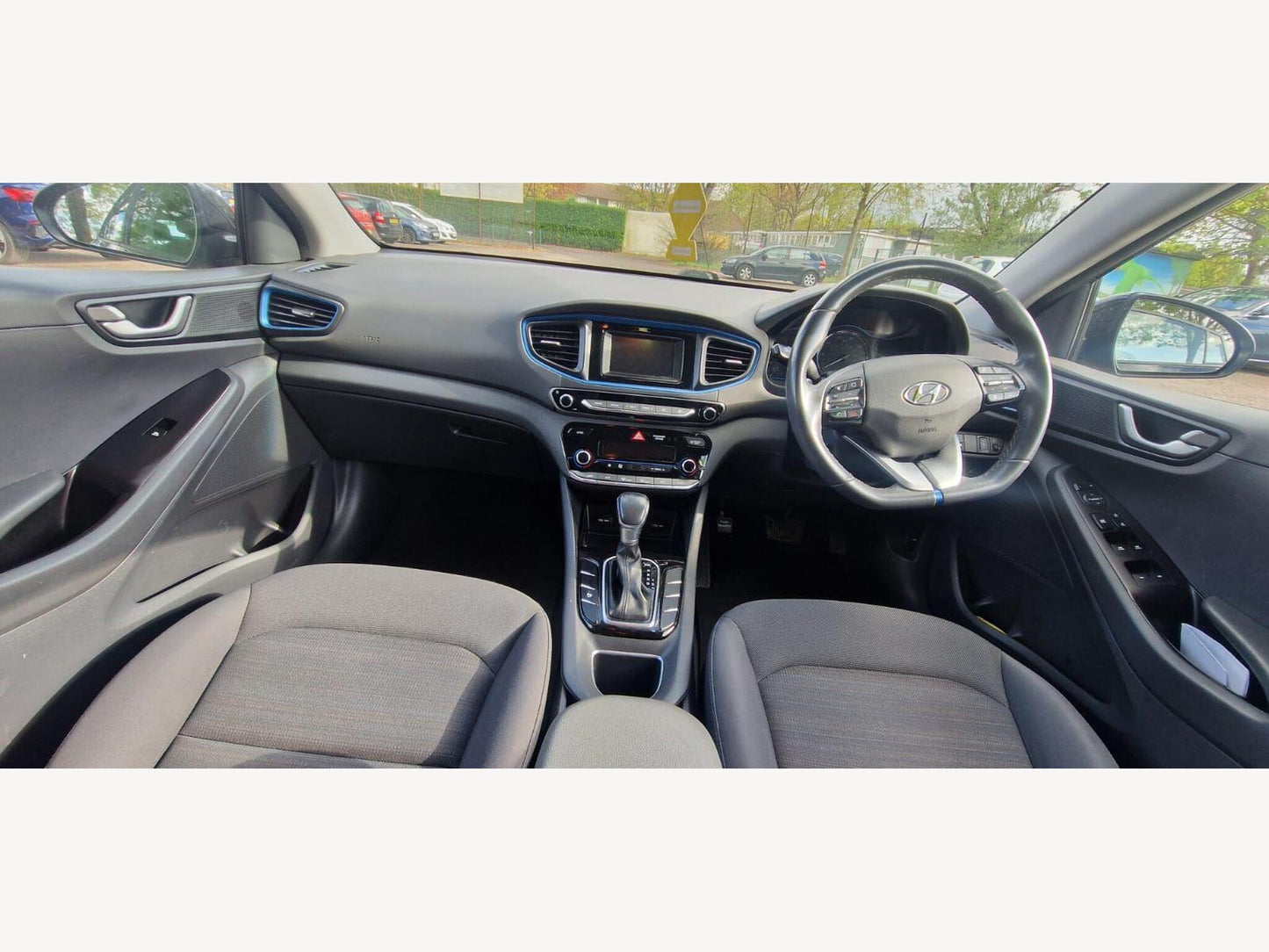Hyundai IONIQ