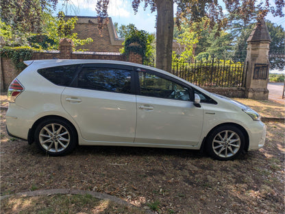 Toyota Prius+